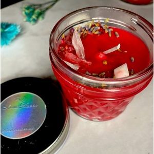 Candle red for love manifesting